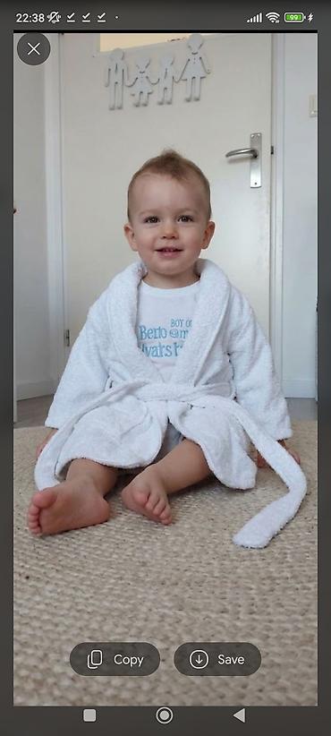 Bademantil BOYS - GIRLS 80/92 850din Kvalitetan prelep bademantil
