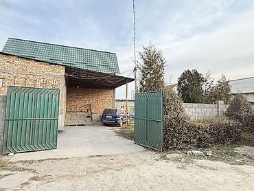 Продажа коттеджей и домов: Частный дом в Ак-Босого, рядом с рынком Дордой, поблизости школы и — 2