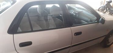 Toyota: Toyota Corolla: 1.3 l. | 1998 έ. Λιμουζίνα — 5