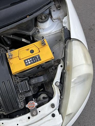 фе: Honda Fit: 2003 г., Автомат, Бензин, Хэтчбэк — 10