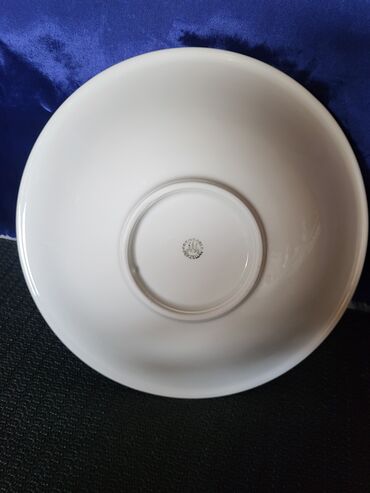 Činije: Cinija Freiberger porcelan Nemacka iz 1950g+. Cinija je perfektna sve na lalafo.rs — 9 Činije: Cinija Freiberger porcelan Nemacka iz 1950g+. Cinija je perfektna sve — 9