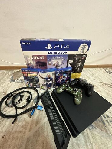 Oyun diskləri və kartricləri: Playstation 4 slim 500GB. Konsol ideal veziyyetdedir, hec bir problemi