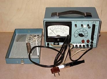 roland e 40: Б/у, Инструментальный, 10 Вт, Класс: AB, Каналов: 2 — 9