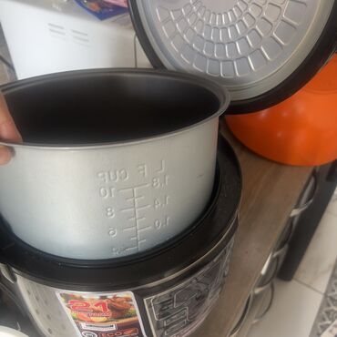 Кухонные наборы: Срочно продаю мультиварка. Качество и состояние отличное. 21программ — 12