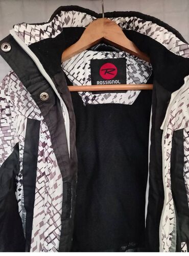 Zimske jakne: Zenska ski jakna Rossignol Odlicno stanje Jedan cizbar nekompletan na lalafo.rs — 4 Zimske jakne: Zenska ski jakna Rossignol Odlicno stanje Jedan cizbar nekompletan — 4