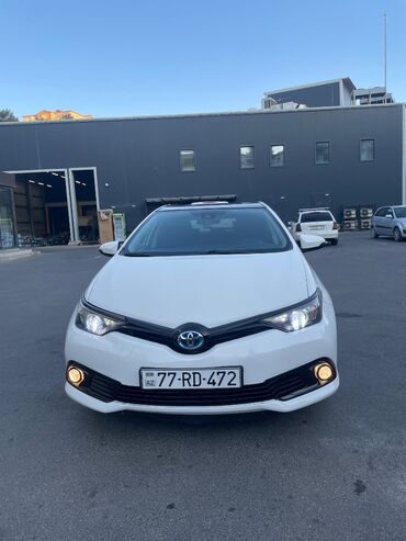 Защитные пленки и стекла: Toyota Auris: 1.6 л | 2017 г. Универсал
