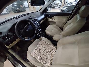 ford fox: Ford Mondeo: 2 l | 2005 il 340000 km Sedan — 6