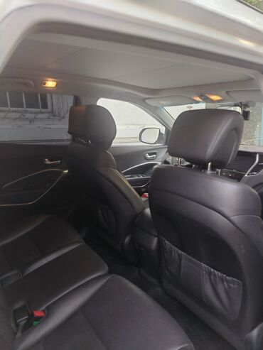 Hyundai: Hyundai Santa Fe: 2 l | 2015 il Krossover — 9