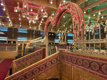 Digər kommersiya daşınmaz əmlakı: Xətai r, 1500 kv, 3 mərtəbəli restoran icarəyə verilir. İçki verilmir — 11