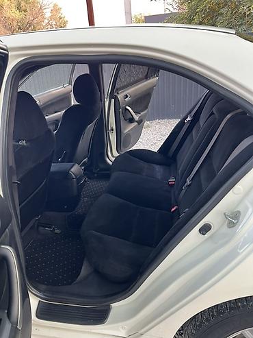 2 8: Honda Accord: 2003 г., 2.4 л, Автомат, Бензин, Седан — 6