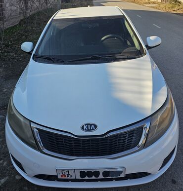 Kia: Kia Rio: 2011 г., 1.4 л, Механика, Бензин, Седан