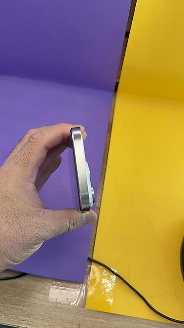 Apple iPhone: IPhone 16 Pro, Б/у, 128 ГБ, 95 % — 4