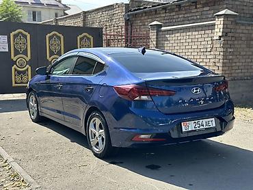 багажник для степ: Hyundai Elantra: 2020 г., 2 л, Бензин, Седан — 2