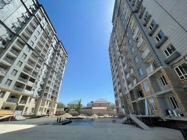 монолитный дом: Строится, Элитка, 1 комната, 48 м²