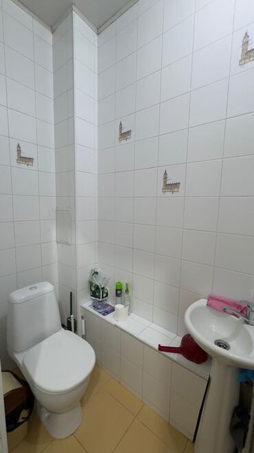 Продажа квартир: 5 и более комнат, 88 м², 5 этаж — 14