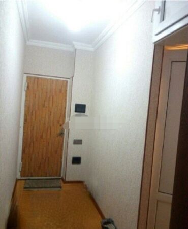 Uzunmüddətli kirayə mənzillər: Yeni gunesli v massivinde 9/8 de 1 otaq 40 temirli esyali menzil