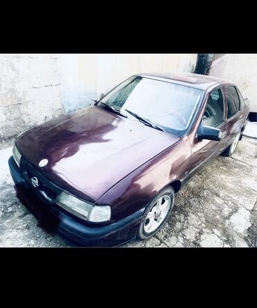 аванта машина: Opel Vectra: 1992 г., 1.6 л, Механика, Бензин, Седан