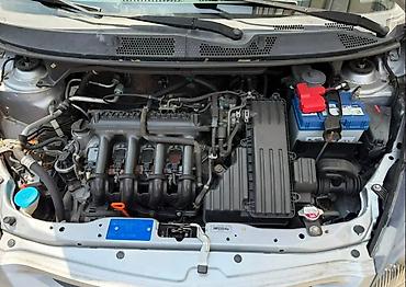 газ авто выезд: Honda Jazz: 2002 г., 1.4 л, Автомат, Бензин, Хэтчбэк — 9