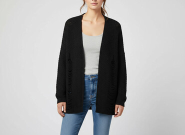 sweter w truskawki stradivarius: Primark, Women`s knitwear, size M
