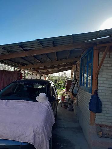 Продажа коттеджей и домов: Село Дмитриевка,дача Кыргызавтомаш.Дом 55 кв .м, 2спальни,зал,кухня и — 3