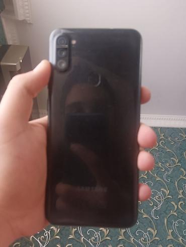ikinci el iphoneler: Samsung Galaxy A11, 32 GB, rəng - Qara, Qırıq — 1
