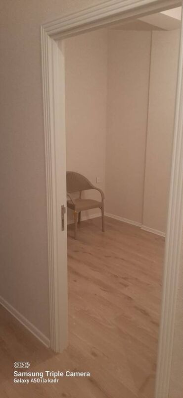 Uzunmüddətli kirayə mənzillər: Salam.Sumqayit Bağça şəhərdə ev kiraye verirem.50kv.2 otaq+eyvan.yeni — 8