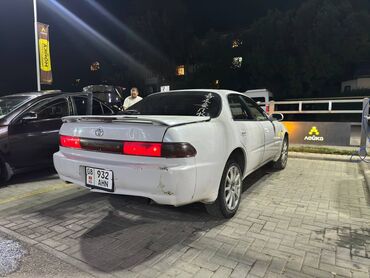 машина в караколе: Toyota : 1994 г., 2 л, Автоматтык, Бензин, Седан