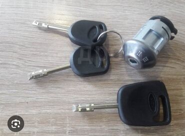 Аварийное вскрытие замков: Изготовление ключей восстановление чип ключей ремонт замка зажигания — 11