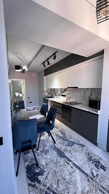 flat osh: 🏡 СДАЁТСЯ 2-КОМНАТНАЯ КВАРТИРА НА ДЛИТЕЛЬНЫЙ СРОК 📍 Район: ТРЦ — 10