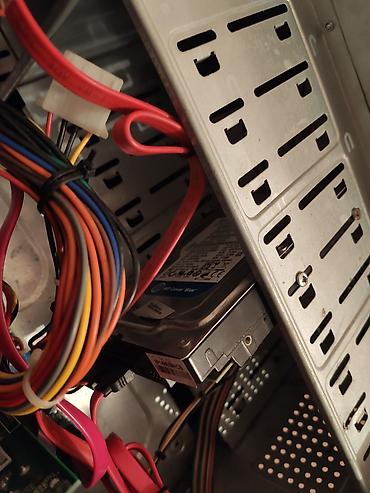 Masaüstü kompüterlər və iş stansiyaları: Xüsusiyyətləri: Ana plata-Gigabyte GA H61M-S2-B3 DDR3 Processor-Intel — 6