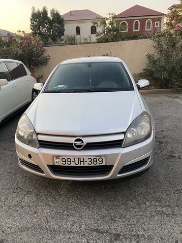 Opel: Opel Astra: 1.4 l | 2005 il 20000 km Hetçbek