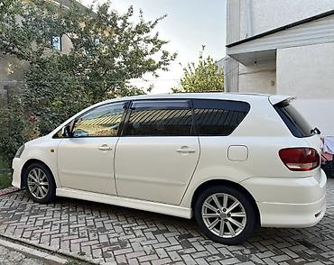 Toyota: Toyota Ipsum: 2006 г., 2.4 л, Автомат, Бензин, Минивэн — 2