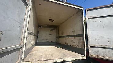 Легкий грузовой транспорт: Легкий грузовик, Mercedes-Benz, Стандарт — 9