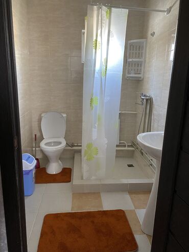 Посуточная аренда комнат: 30 м², С мебелью — 17