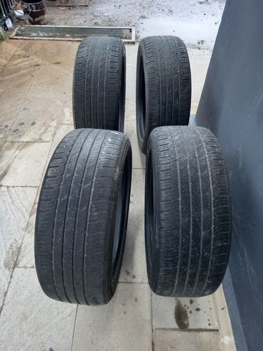 20 lik disk teker: İşlənmiş Şin Kumho 235 / 55 / R 19