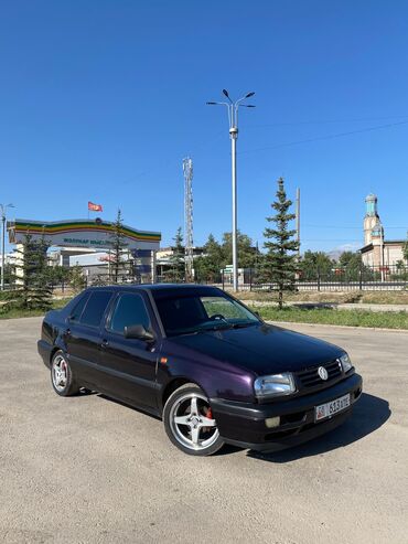 коммутатор мерседес 124 102 двигатель: Volkswagen Vento: 1992 г., 1.8 л, Механика, Бензин, Седан