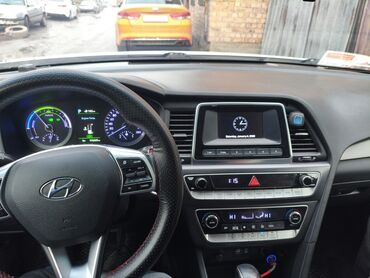 Hyundai: Hyundai Sonata: 2019 г., 2 л, Автомат, Гибрид, Седан — 12