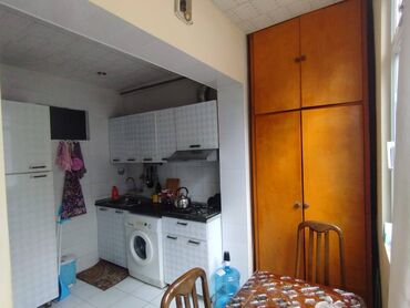 Köhnə tikili: Bakı, Əhmədli, 5 otaqlı, Köhnə tikili, 120 kv. m — 9