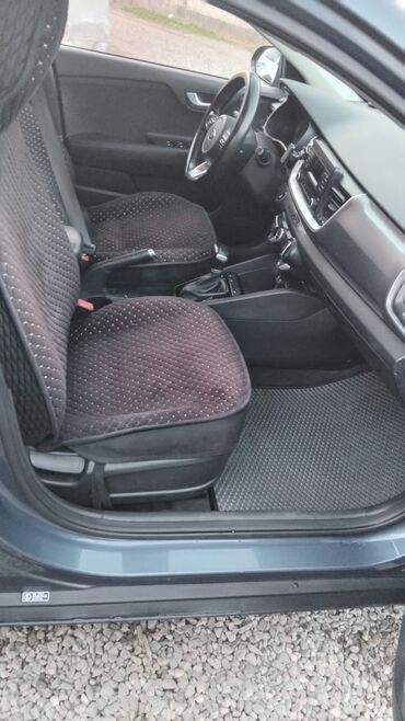 Kia: Kia Stonic: 2019 г., 1.6 л, Дизель, Кроссовер — 9