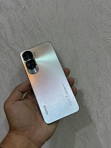 спортивный сумка: Honor 90 Lite, Б/у, 256 ГБ, цвет - Серебристый, 2 SIM — 4