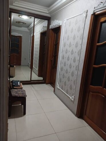 Köhnə tikili: Bakı, 4 otaqlı, Köhnə tikili, m. Neftçilər, 100 kv. m — 12