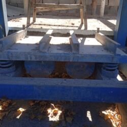 Производство пескоблоков: Кыргызстанда жасалган Пескоблок чыгарган полуавтомат станок сатылат — 10