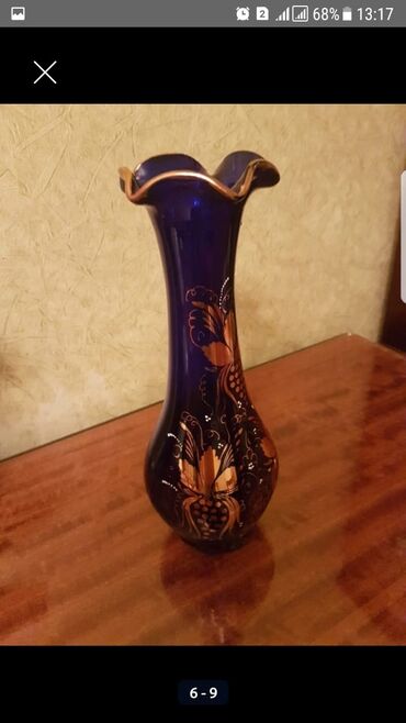 Vazalar: Ğuldan. İran istehsalı. Hündürlüyü - 34 sm. Qiyməti -20 AZN — 9