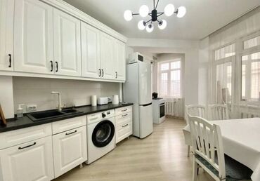 я ищу 2 комнатную квартиру в бишкеке на 30 000 сом: 2 комнаты, 69 м², Элитка, 10 этаж, Евроремонт