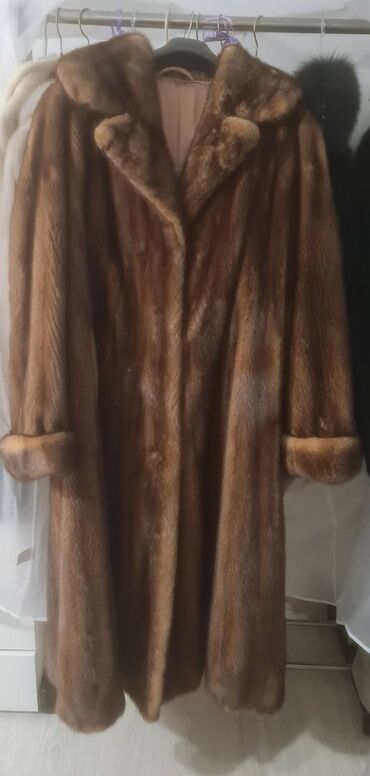 Fur coats: XL (EU 42), With lining, Mink, color - Brown