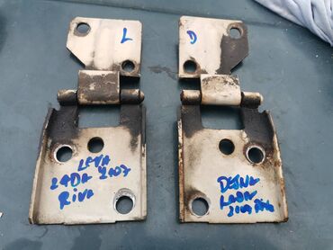 Auto delovi: Dodatni opis Sarke prednje haube Lada 2107 Rivu bele boje. Polovno — 2