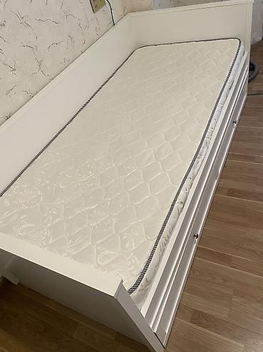 ağdaş mebel: Oğlan və qız üçün, Yeni, Çarpayı, Bazalı, Matras ilə, Siyirməli — 1