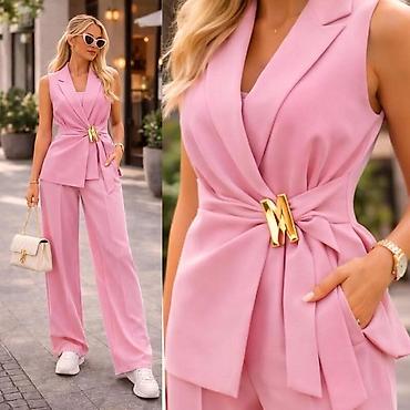 Kompleti: 💫New collection💫

⚜️Univerzalna velicina
⚜️Cena 3500 din — 2