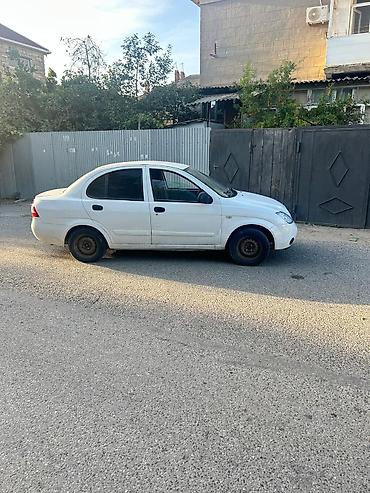 Saipa: Saipa Tiba: 1.5 l | 2013 il 4250 km Sedan — 3