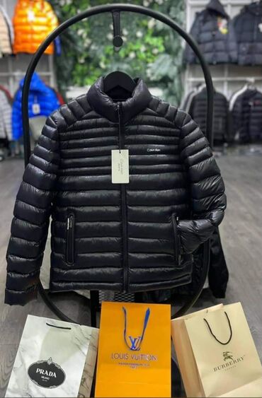 kupujem prodajem zenske cipele: Winter jacket XL (EU 54), 2XL (EU 56), 3XL (EU 58), Calvin Klein, color - Black